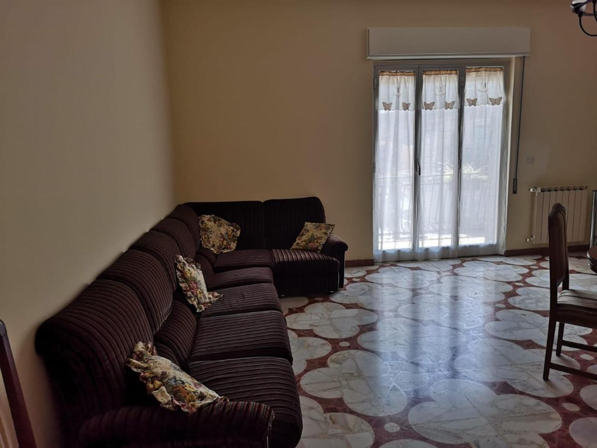 Casa Catena Франкавиля ди Сицилия Екстериор снимка